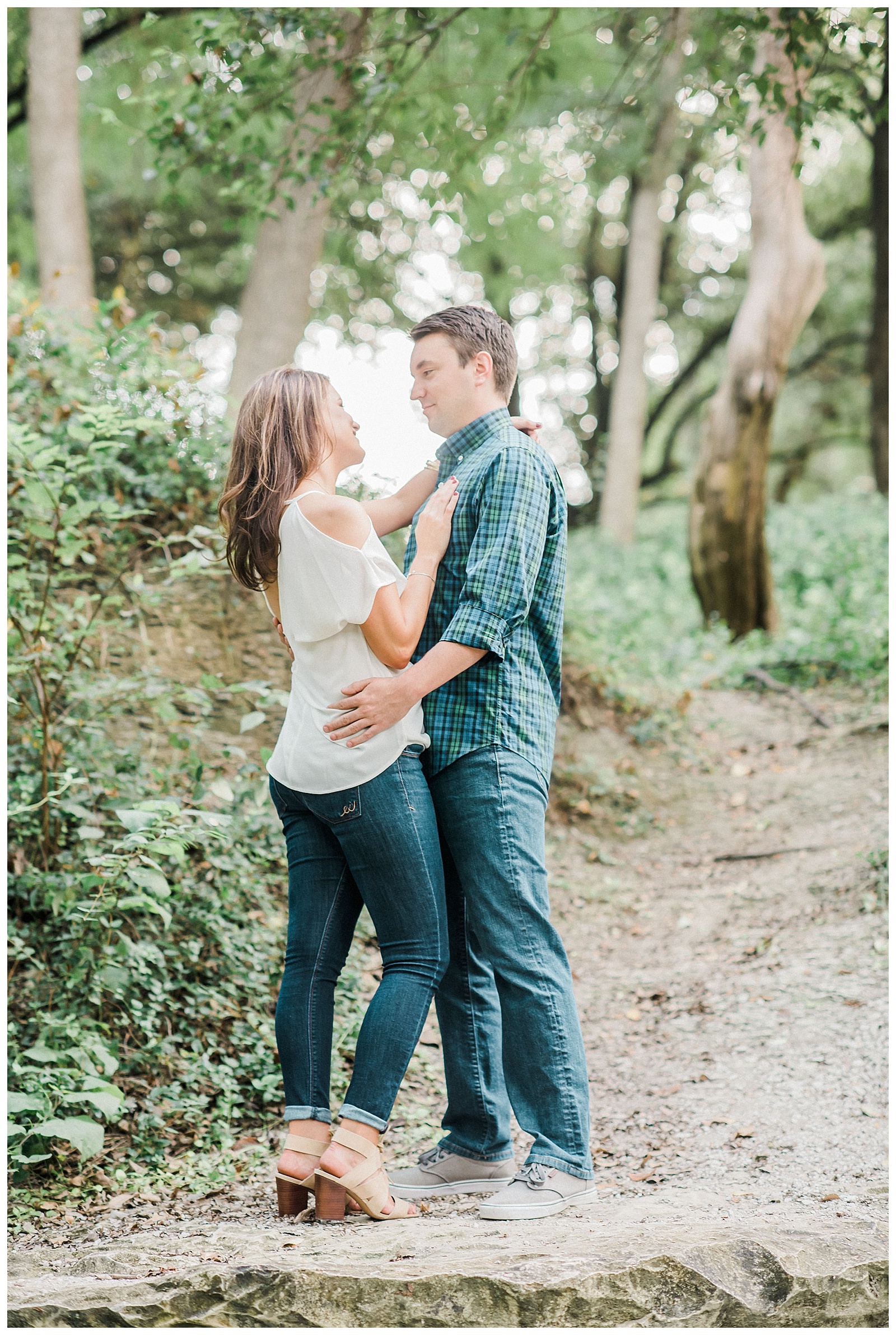 Romantic ethereal engagement session in Dallas - Alba Rose Photography