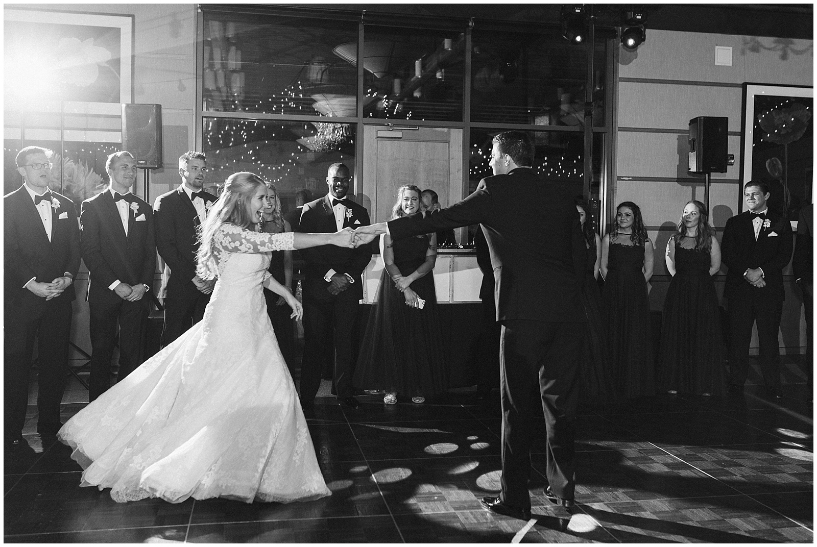 Dallas Wedding Photographer Dallas Arboretum Wedding