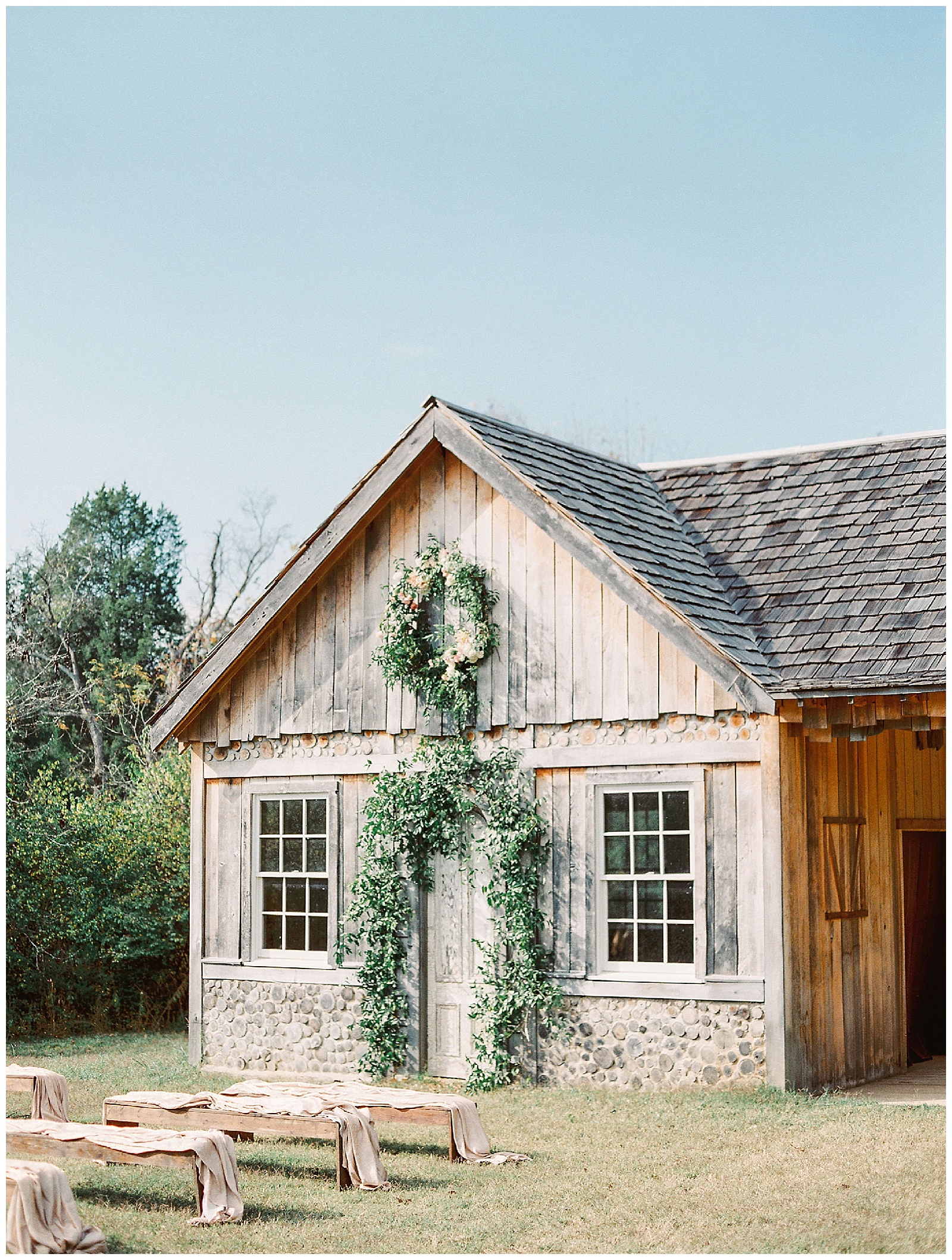 Historic-Cedarwood-Cottage-Wedding-Inspiration-Destination-Wedding-Photographer-70.jpg