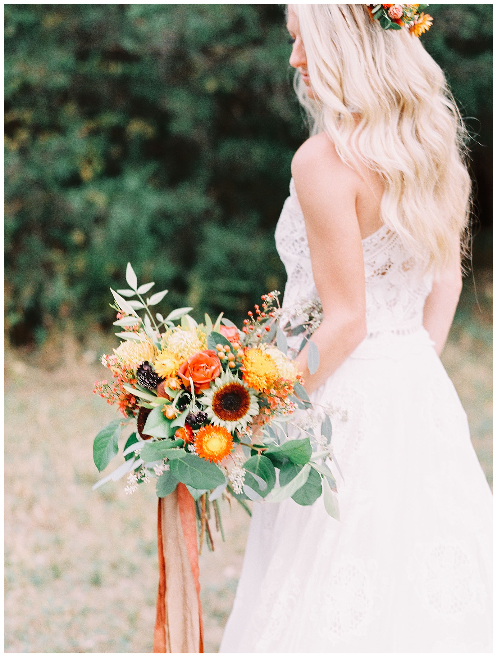 fall-bohemian-bohemian-bridesmaids-inspiration-destinatination-wedding-photographer 