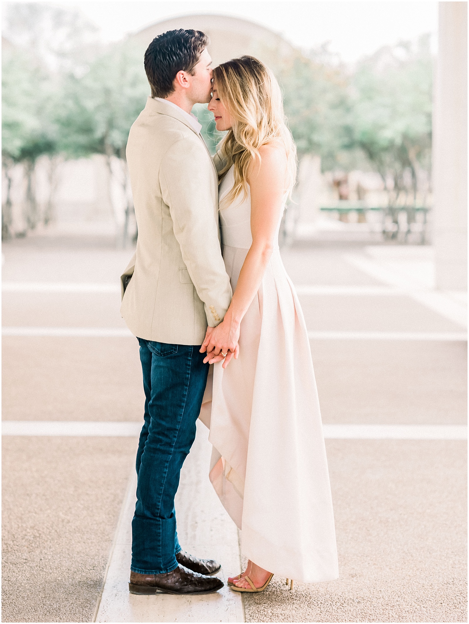 Kimball Art Museum Fort Worth Engagement Session