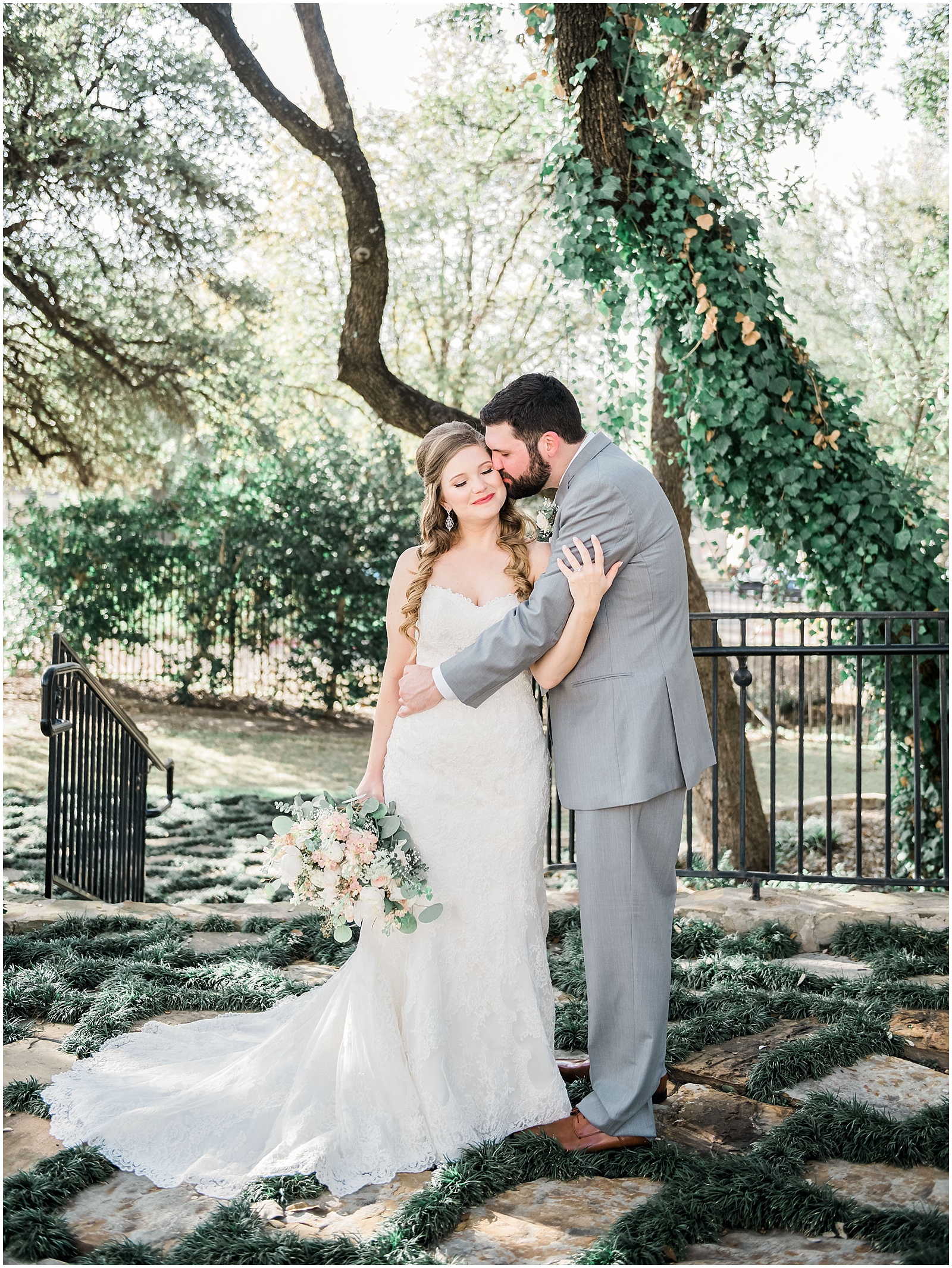 Stonegate Mansion Fort Worth Wedding Photographer