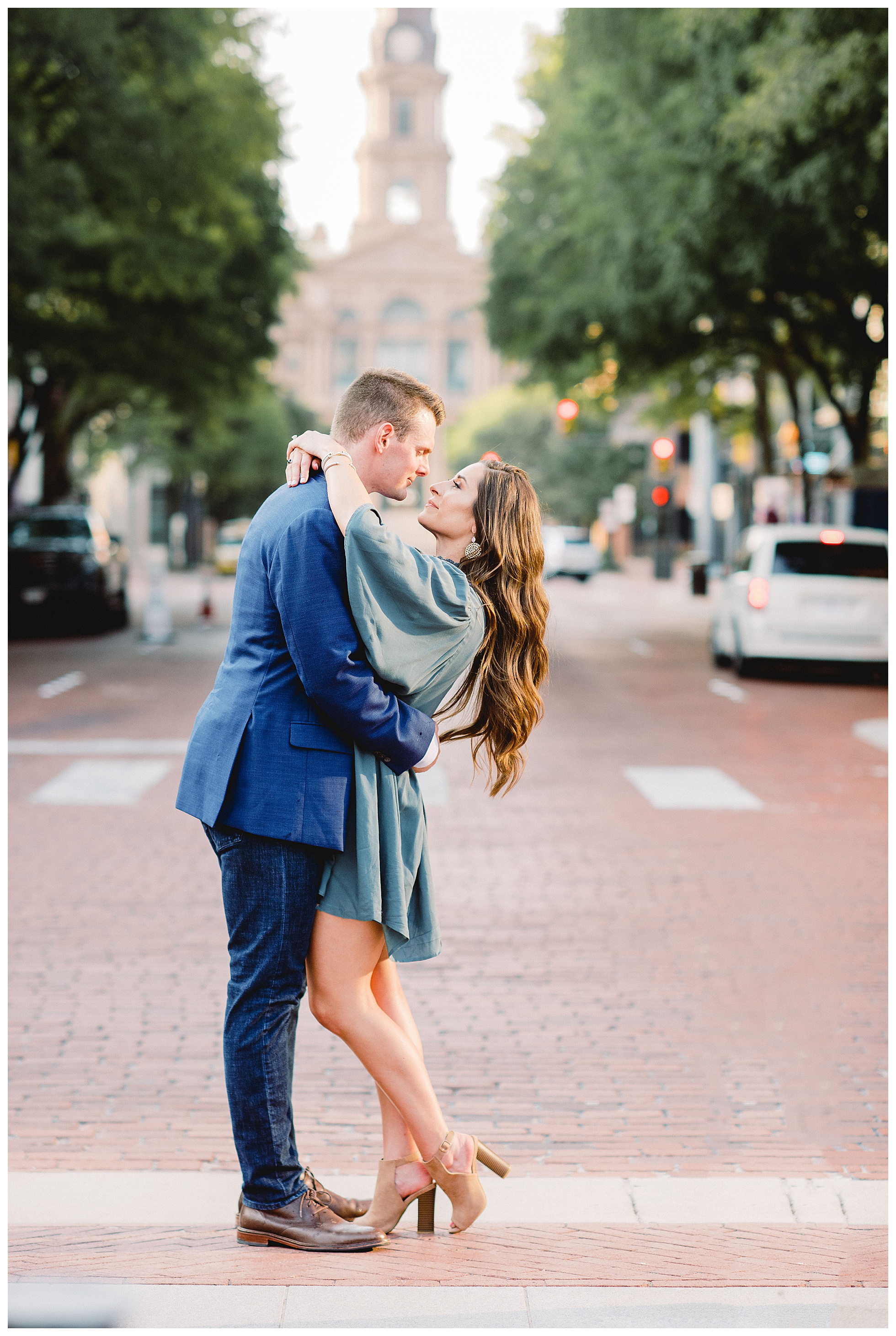 Engagement-Session-Downtown-Fort-Worth054.jpg
