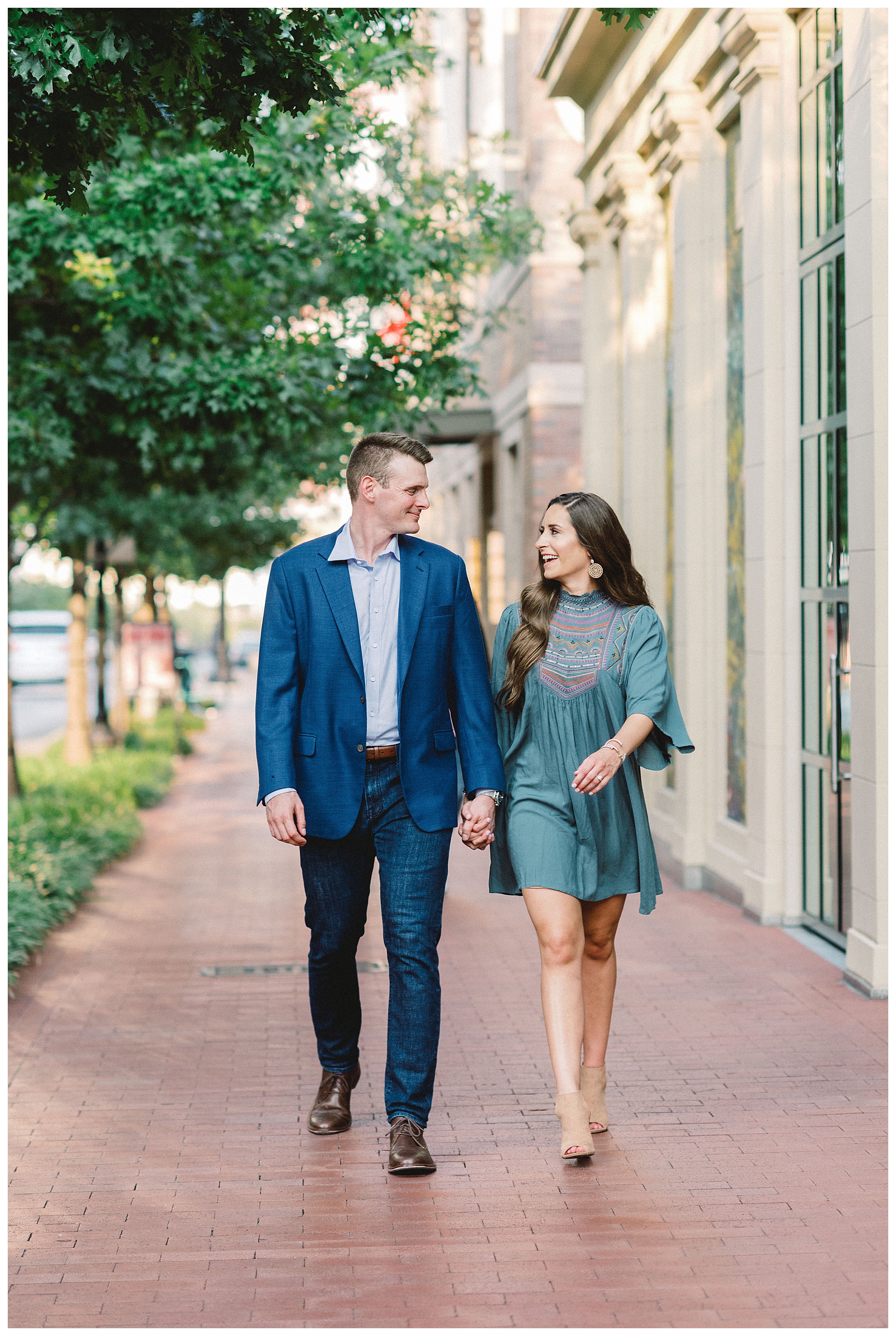 Engagement-Session-Downtown-Fort-Worth069.jpg