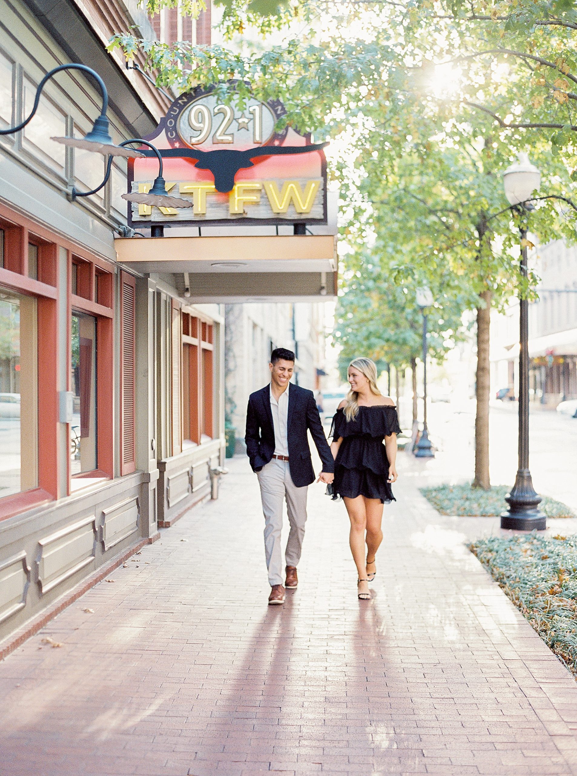 Engagement Photos in downtown Fort Worth 