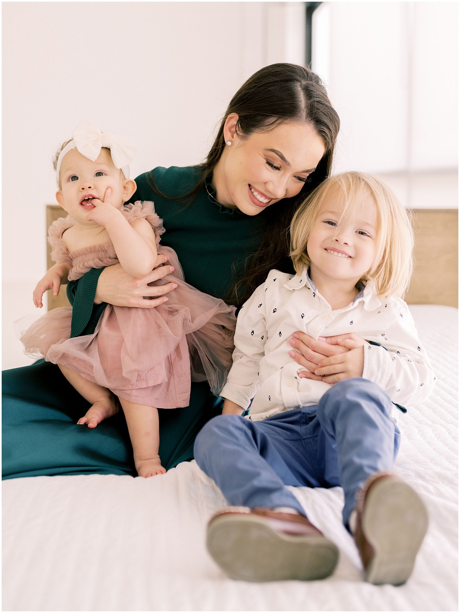 Tips to prepare for an indoor family session